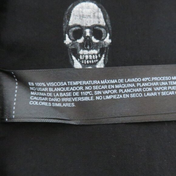 Denim & Flower* Men's Short Sleeve Button Down Straight Hem Skulls Shirt~ Large - Picture 5 of 11